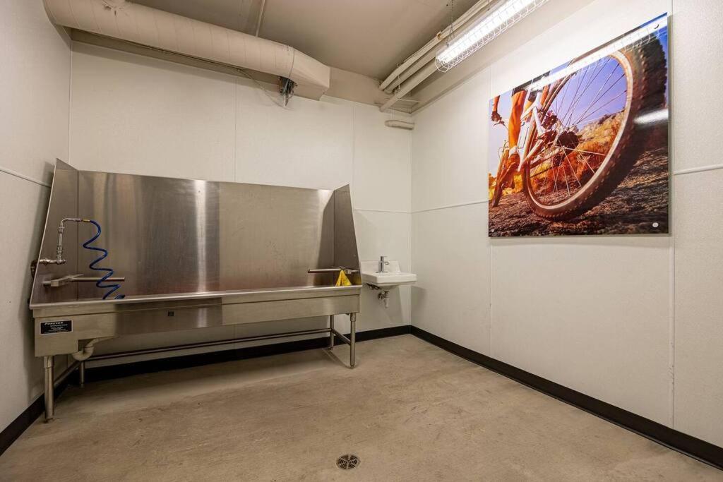 Modern 1B Downtown Slc With Wfh Setup, Gym, Fast Wi-Fi, Pool Apartment Salt Lake City Exterior foto